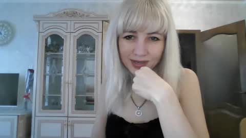 Snapshot of barbarakim chatting on February 20, 2025, 9:00 am Barbara online show from February 20, 2025, 9:00 am