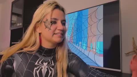 barbarasiren online show from September 21, 2025, 2:08 pm