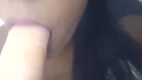 Snapshot of barbi_boobs chatting on March 8, 2026, 6:39 am barbi_boobs online show from March 8, 2026, 6:39 am