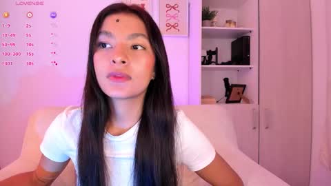 Snapshot of barbie_brunette3 chatting on October 19, 2025, 5:19 am independet model online show from October 19, 2025, 5:19 am