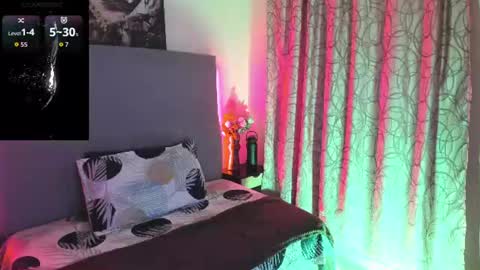 Snapshot of barbie_devon chatting on June 11, 2026, 8:29 pm barbie_devon online show from June 11, 2026, 8:29 pm