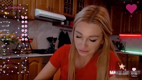 Snapshot of barbie_kiss1 chatting on January 13, 2025, 4:28 am barbie online show from January 13, 2025, 4:28 am