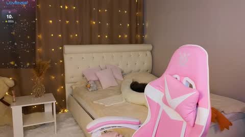 Stacy online show from December 10, 2024, 4:45 am