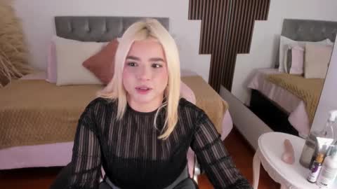 barbiehannab online show from February 19, 2026, 7:10 pm