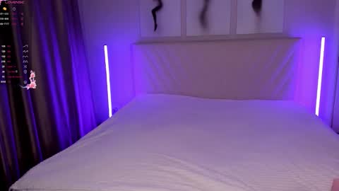 Snapshot of barbielina_ chatting on February 5, 2026, 8:57 pm Emma online show from February 5, 2026, 8:57 pm