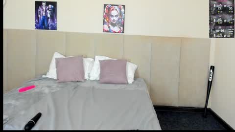 Snapshot of barbiemuscle1 chatting on December 10, 2024, 1:00 am Barbie online show from December 10, 2024, 1:00 am