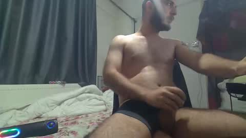 Snapshot of barcanka08 chatting on May 12, 2026, 3:31 pm Guitarist online show from May 12, 2026, 3:31 pm