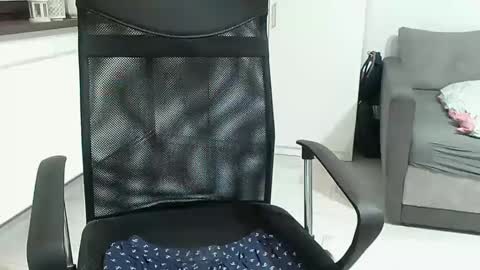 bart_1987 online show from January 18, 2025, 7:58 pm