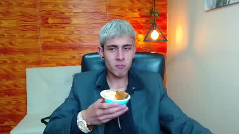 Bastian online show from January 5, 2025, 5:20 pm