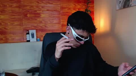 Bastian online show from February 7, 2025, 7:29 am