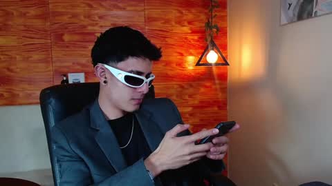 Bastian online show from February 7, 2025, 10:29 am