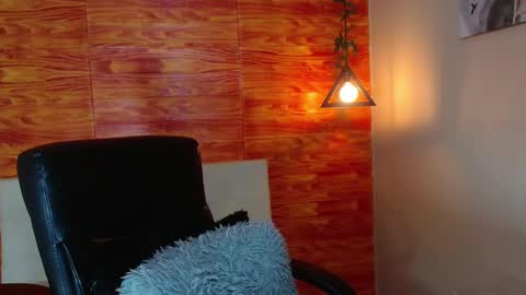 Bastian online show from February 18, 2025, 6:59 am