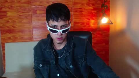 Bastian online show from March 2, 2025, 5:14 pm