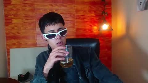 Bastian online show from March 2, 2025, 9:01 pm