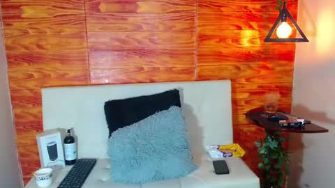 Bastian online show from March 7, 2025, 6:46 am