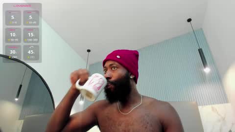 Bastian. online show from December 5, 2025, 12:14 pm