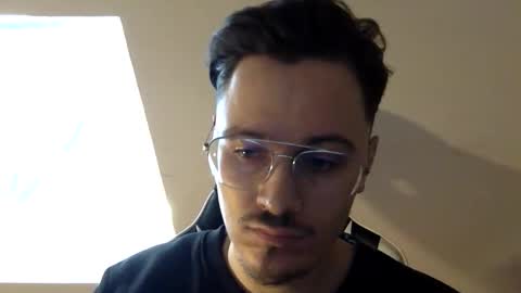 Bastian online show from April 17, 2026, 8:50 am