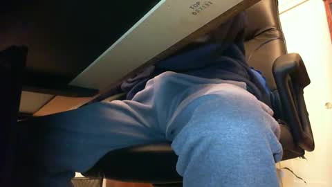 BateBro13 online show from February 18, 2026, 2:02 pm