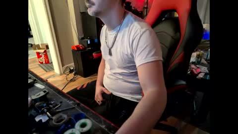 Snapshot of baterboy8687 chatting on February 16, 2025, 3:16 pm baterboy8687 online show from February 16, 2025, 3:16 pm