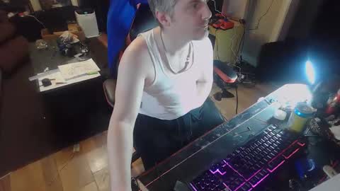 Snapshot of baterboy8687 chatting on February 22, 2026, 8:02 am baterboy8687 online show from February 22, 2026, 8:02 am