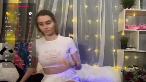 Snapshot of batewithkate chatting on January 17, 2025, 6:54 pm Katrin online show from January 17, 2025, 6:54 pm