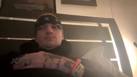 battlewolfxx online show from December 20, 2024, 3:58 am