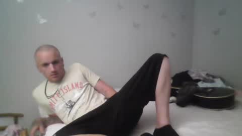 battlewolfxx online show from October 13, 2025, 3:50 am