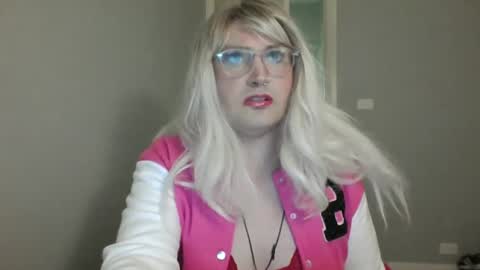 BjBambi online show from February 15, 2025, 5:39 pm