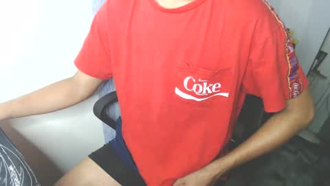 Snapshot of baxter_bab chatting on February 13, 2025, 8:03 pm Lf Babe online show from February 13, 2025, 8:03 pm