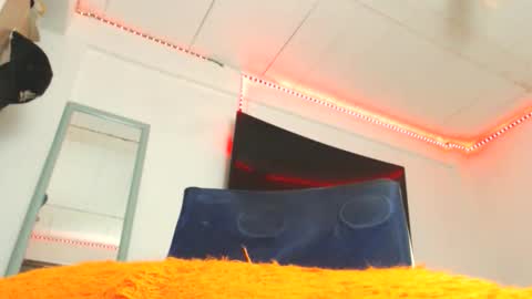  deivid  online show from February 23, 2026, 6:49 pm