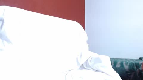 bayonette_black online show from April 6, 2026, 10:49 am