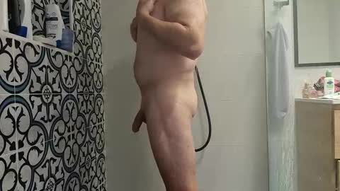 Snapshot of bazooka76 chatting on September 22, 2025, 10:12 pm bazooka76 online show from September 22, 2025, 10:12 pm