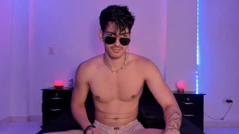 Valentino online show from January 5, 2025, 9:03 pm