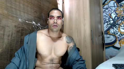 Justin online show from October 2, 2025, 6:04 pm