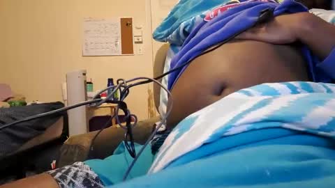 rocker n queen online show from March 10, 2025, 2:05 pm