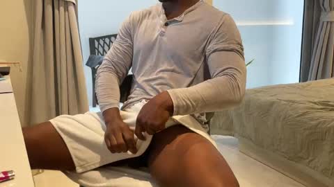 bbcandbody online show from May 17, 2026, 1:47 am