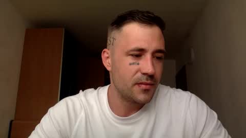 BB Namelezz online show from April 9, 2026, 6:19 am