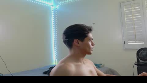 unknown online show from October 10, 2025, 8:41 pm