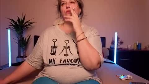 Snapshot of bbw_goddes chatting on February 9, 2026, 6:28 am Love online show from February 9, 2026, 6:28 am