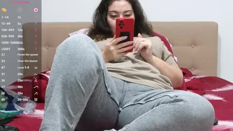 Emma online show from November 9, 2025, 6:28 pm