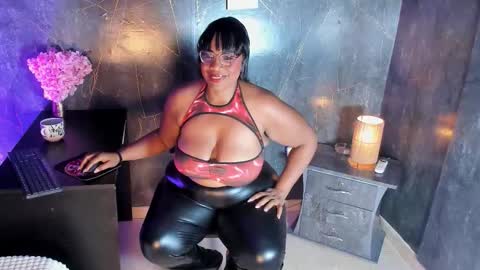 Bbwlatina01 online show from January 17, 2026, 12:10 pm