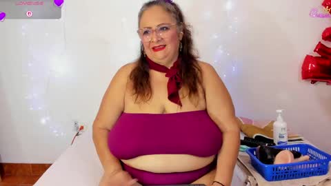 Snapshot of bbwsalome chatting on May 4, 2026, 7:10 pm Salome online show from May 4, 2026, 7:10 pm