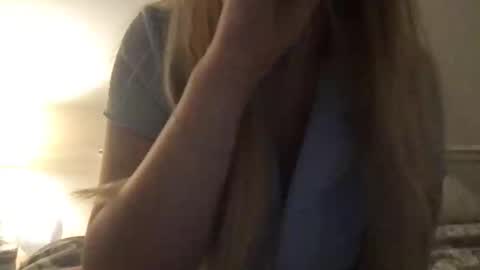 bbybunny0_0 online show from April 27, 2026, 1:03 am