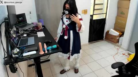 bcurious_george online show from September 17, 2025, 6:31 pm