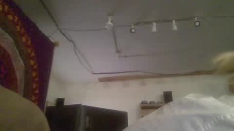 Snapshot of bdeunltd chatting on May 7, 2026, 7:03 am bdeunltd online show from May 7, 2026, 7:03 am