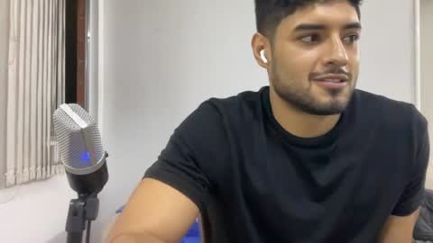 bdever7 online show from April 16, 2026, 11:40 pm