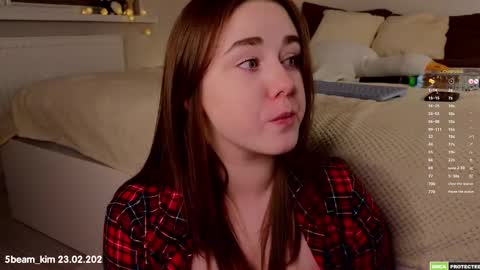 kim3 INDEPENDENT MODEL online show from February 23, 2025, 9:48 pm