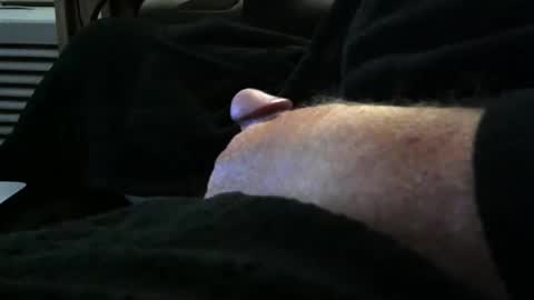 bear4146 online show from June 6, 2026, 12:32 pm