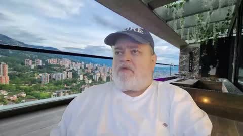 Dookie online show from February 8, 2026, 6:33 pm