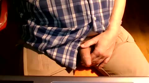 Snapshot of bearacuda555 chatting on December 1, 2024, 8:42 pm Bruno online show from December 1, 2024, 8:42 pm